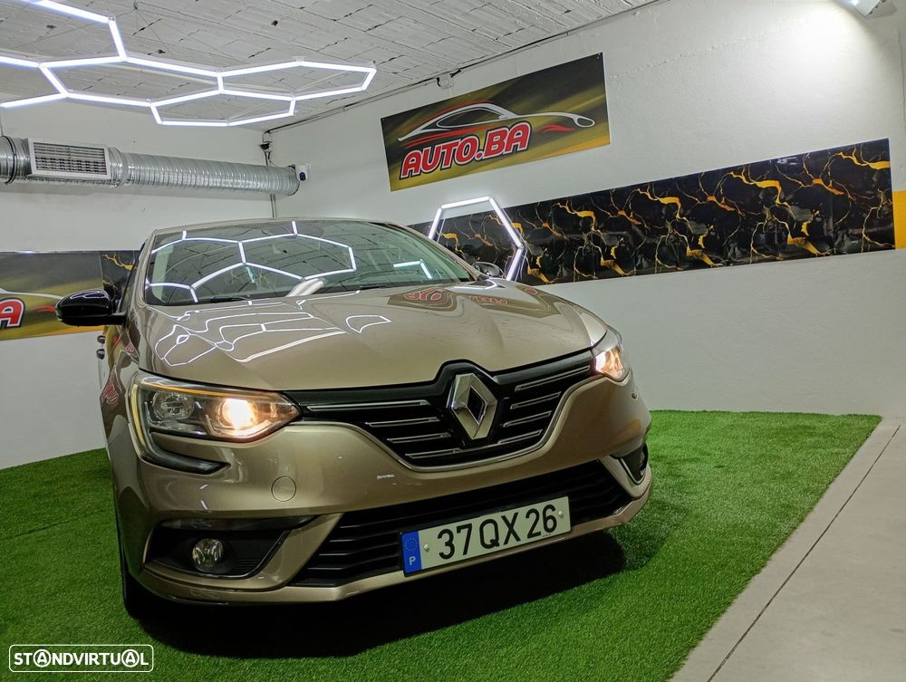 Renault Mégane 1.5 dCi Limited SS - 9
