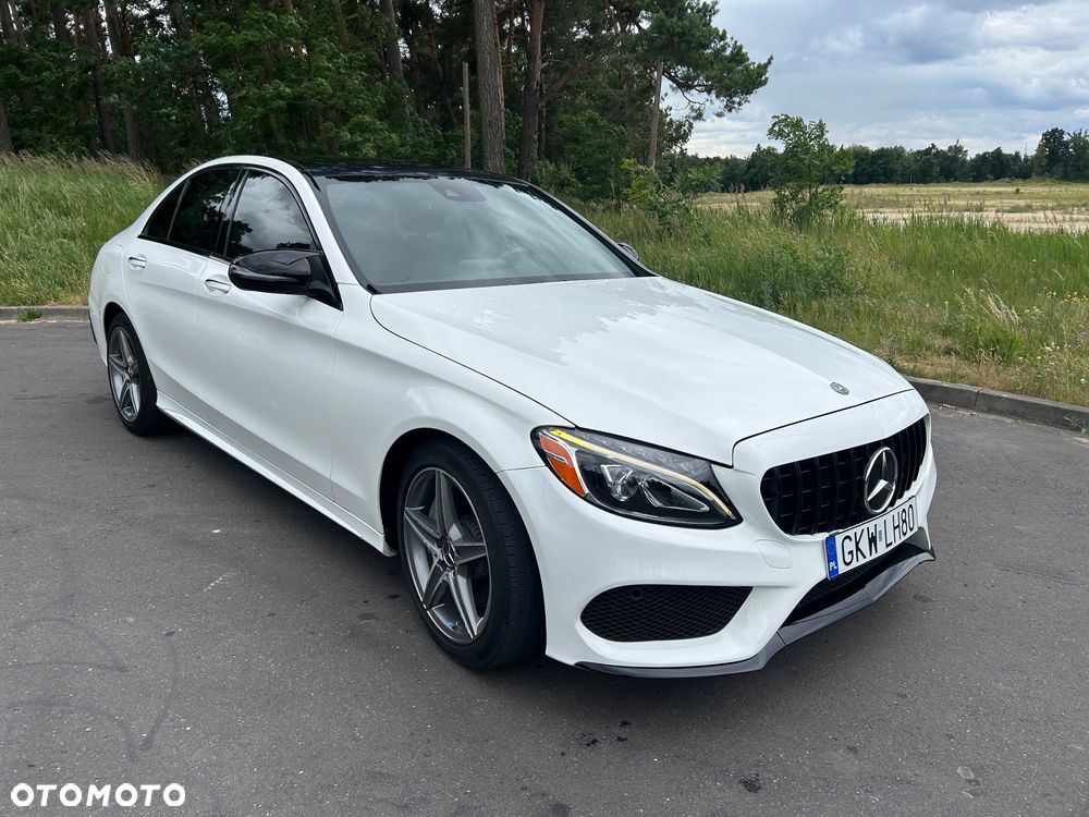 Mercedes-Benz Klasa C 300 7G-TRONIC AMG Line - 3