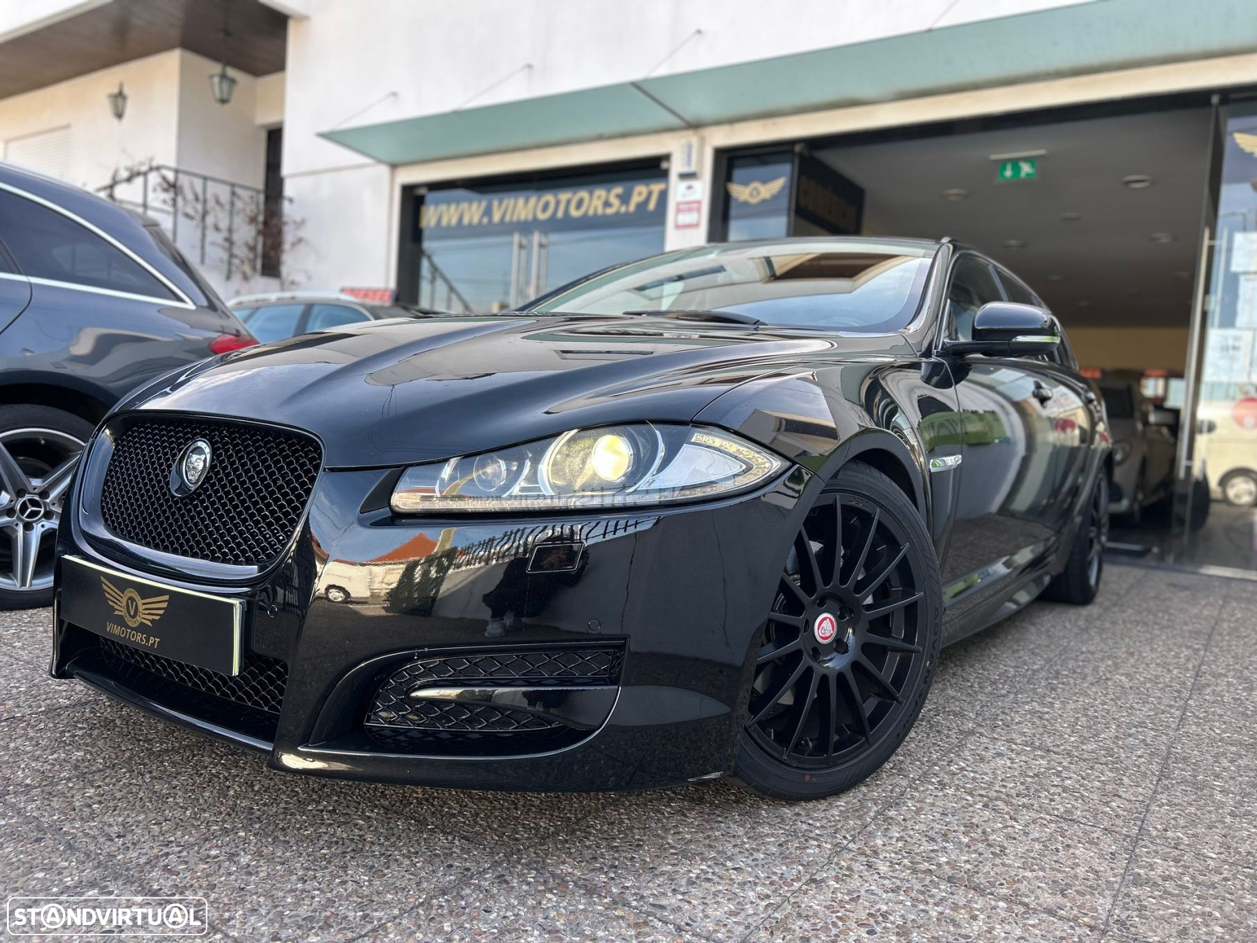 Jaguar XF Sportbrake 2.2 D R-Sport - 2