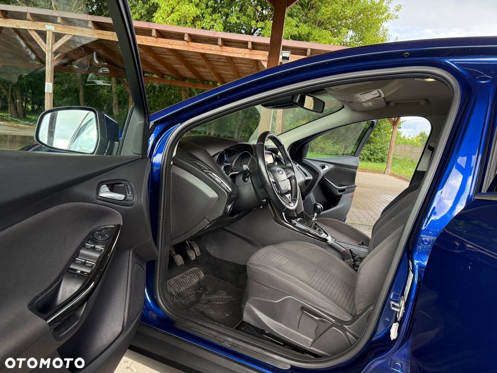 Ford Focus 1.0 EcoBoost Titanium ASS - 23