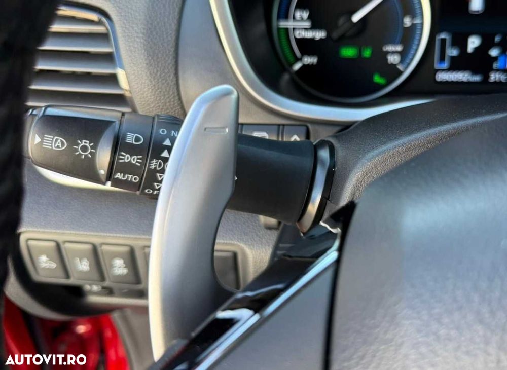 Mitsubishi Eclipse-Cross - 23
