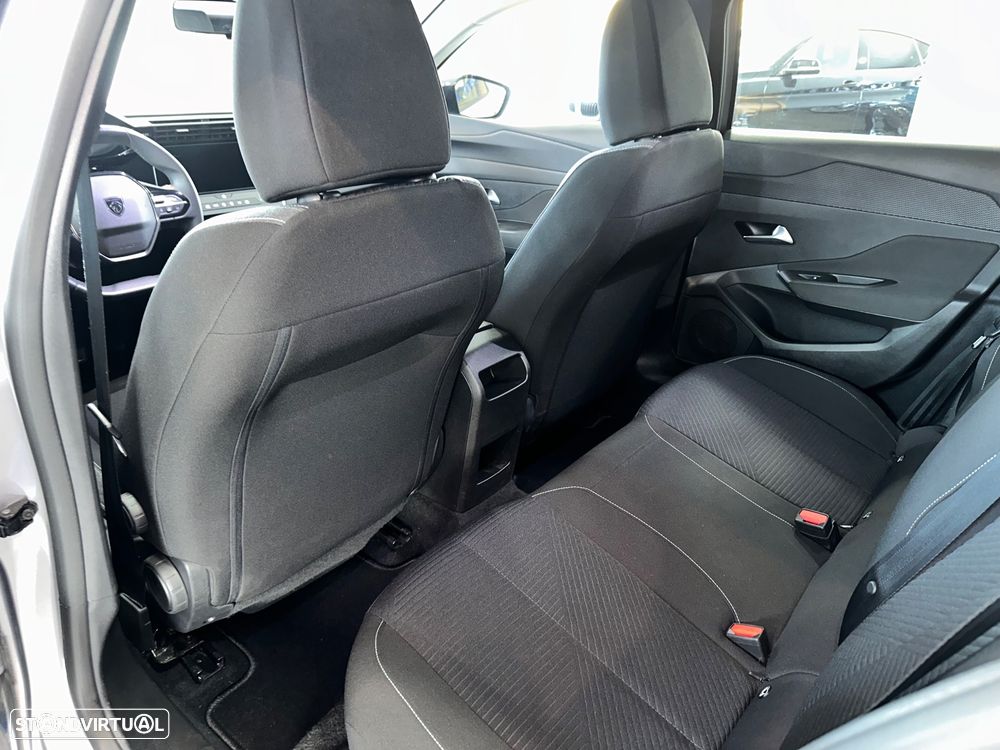 Peugeot 308 1.2 PureTech GT Line EAT8 - 11