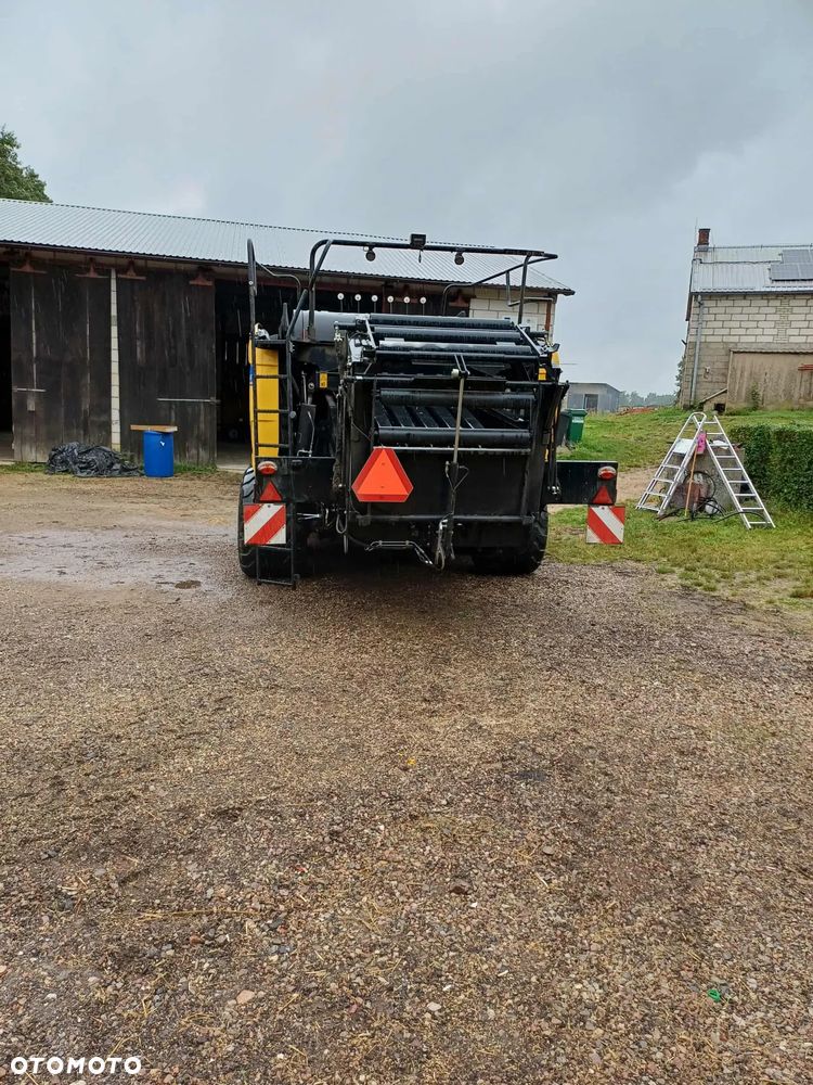 New Holland BIGBALLER 1270 PLUS - 21
