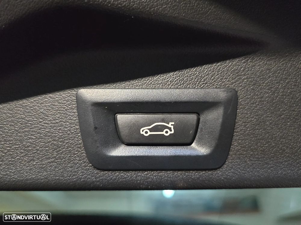 BMW X5 30 d xDrive Pack M - 10