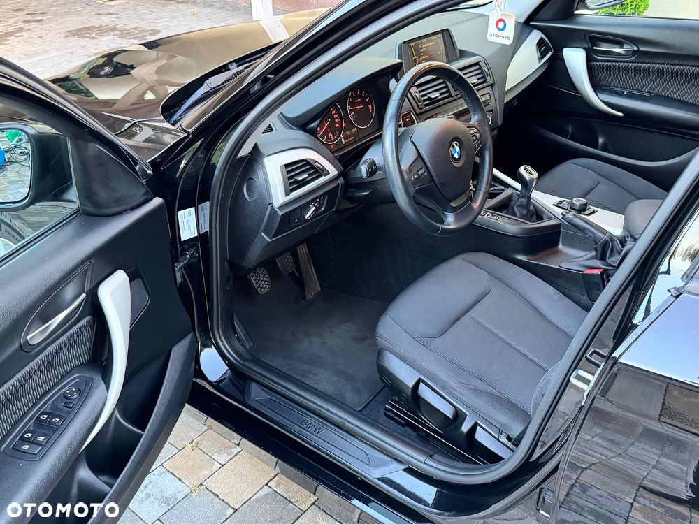 BMW Seria 1 116i Sport Line - 10