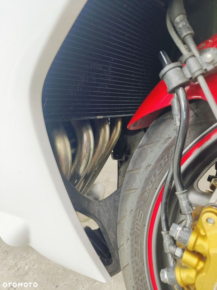 Honda CBR - 6