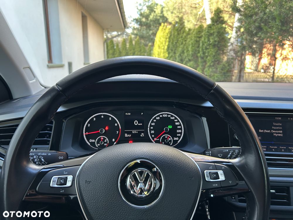 Volkswagen Polo 1.0 TSI Comfortline DSG - 19