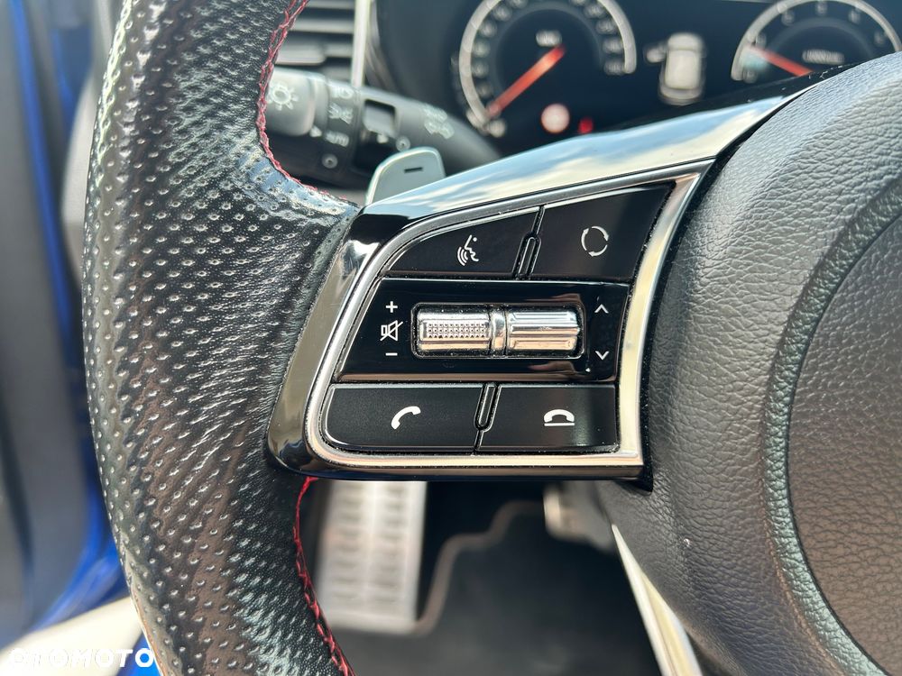 Kia ProCeed 1.6 T-GDI GT DCT - 22