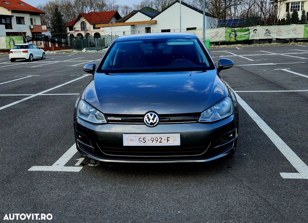 Volkswagen Golf 1.0 TSI BMT Trendline - 2