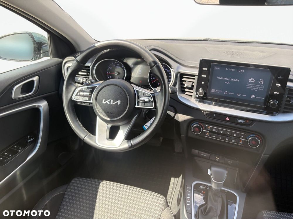 Kia Ceed 1.5 T-GDI M DCT - 12