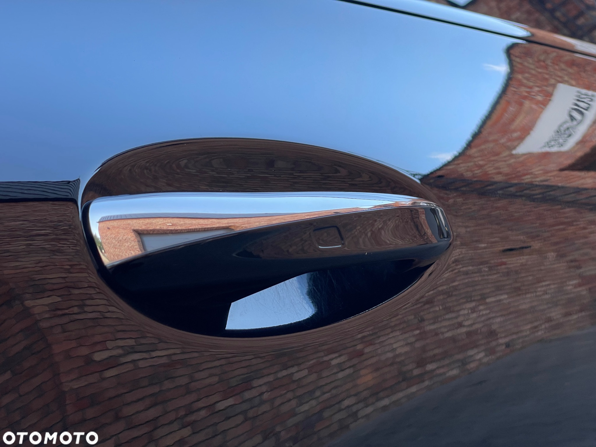 Mercedes-Benz CLA 200 Shooting Brake 7G-DCT AMG Line - 36