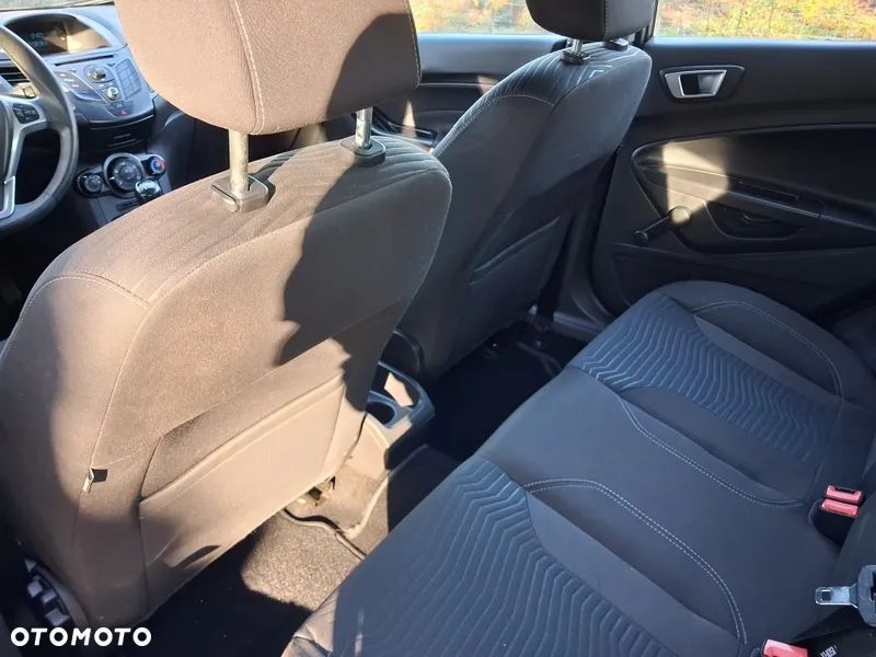 Ford Fiesta - 6