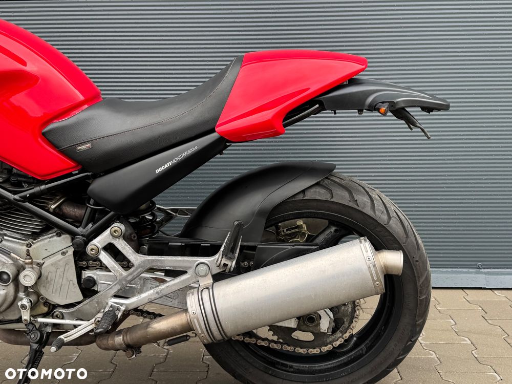 Ducati Monster - 18