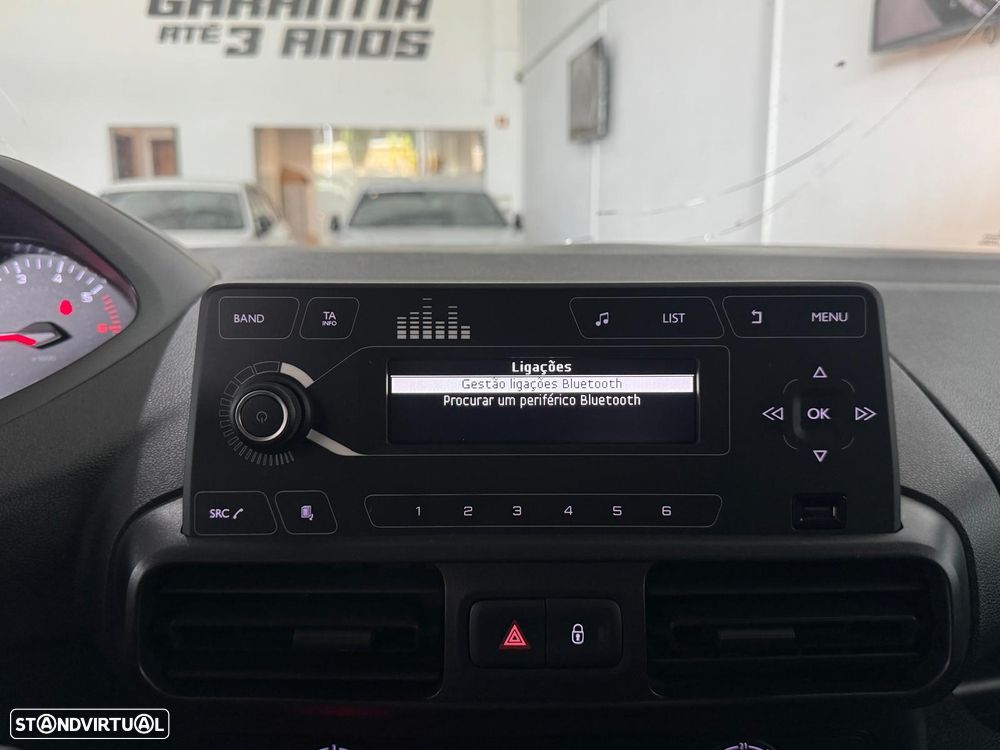 Peugeot Partner 1.6 BlueHDI - 11