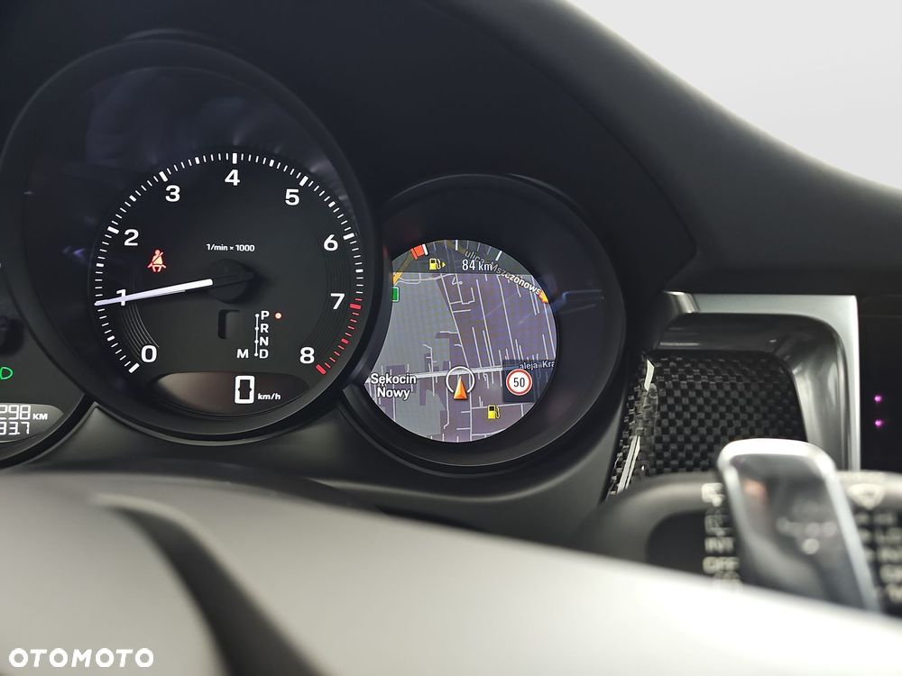 Porsche Macan Standard - 22