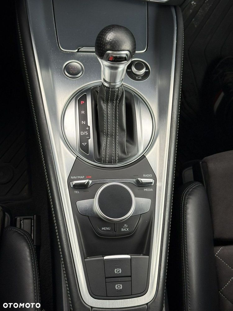Audi TT Coupé - 22