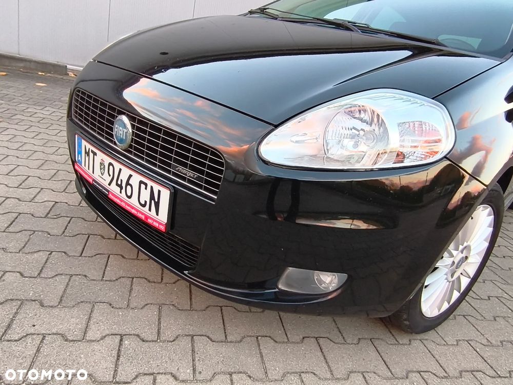 Fiat Punto 1.4 16V Dynamic - 10