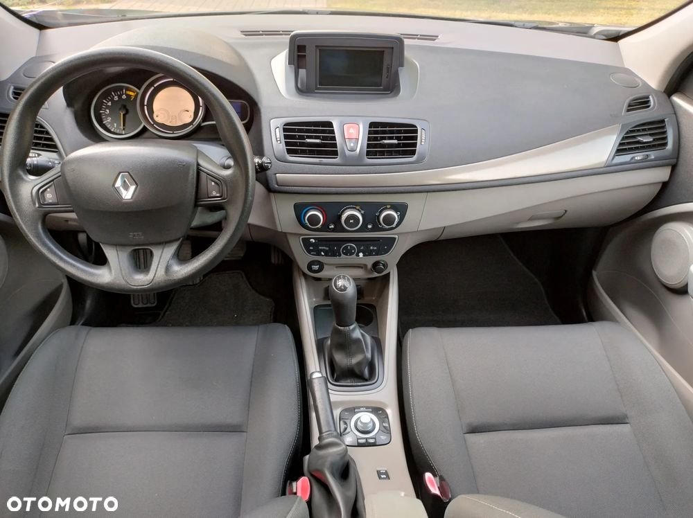 Renault Megane 1.6 16V 100 Expression - 24