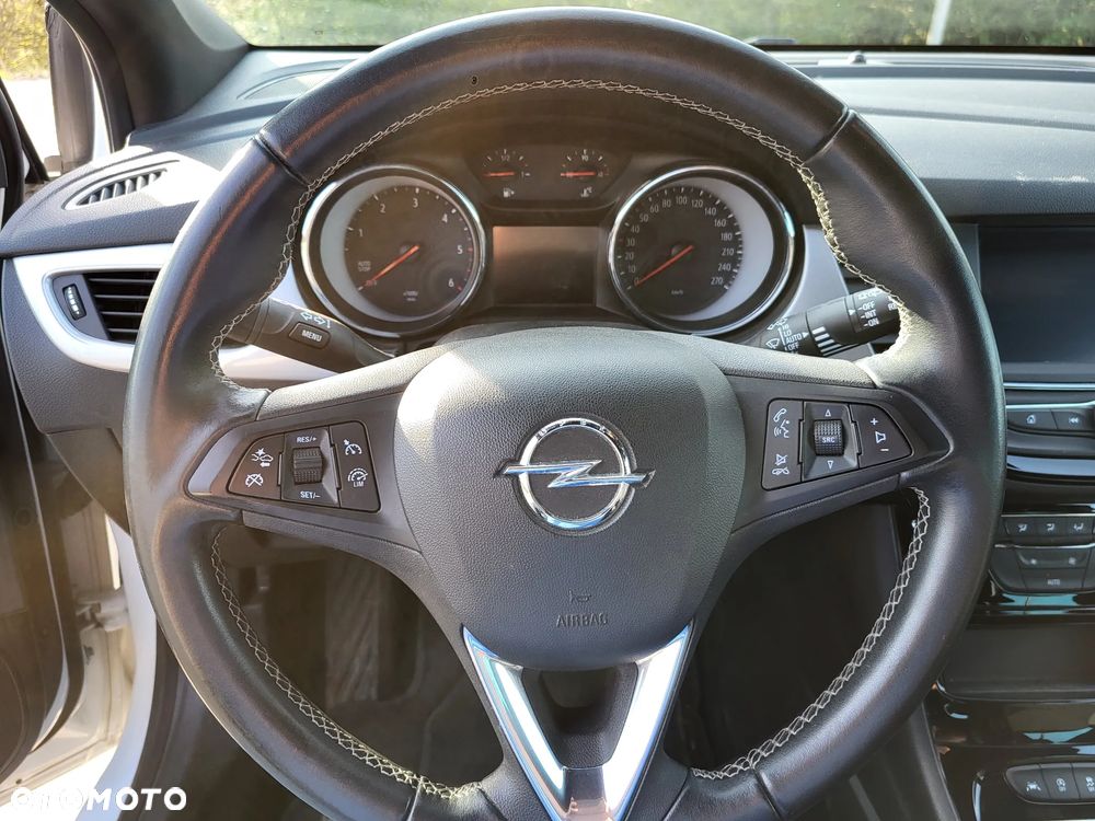 Opel Astra 1.5 D Start/Stop - 9