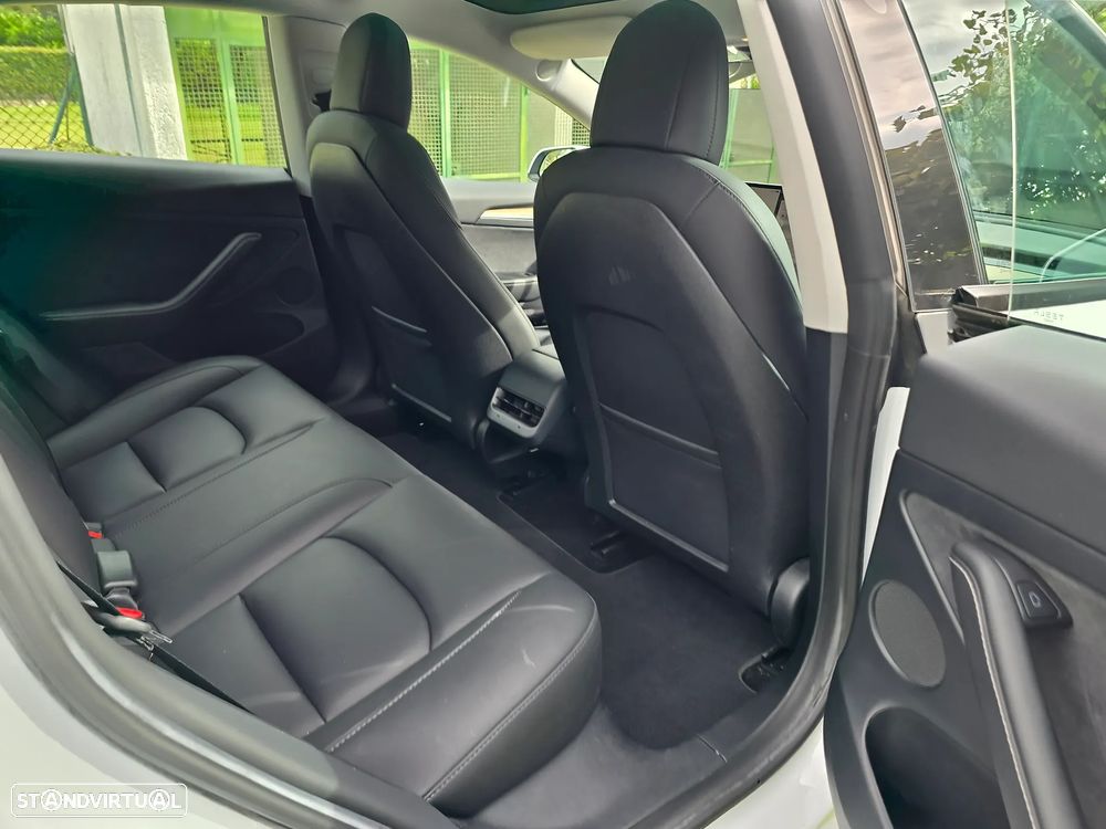Tesla Model 3 Standard Range Plus RWD - 14
