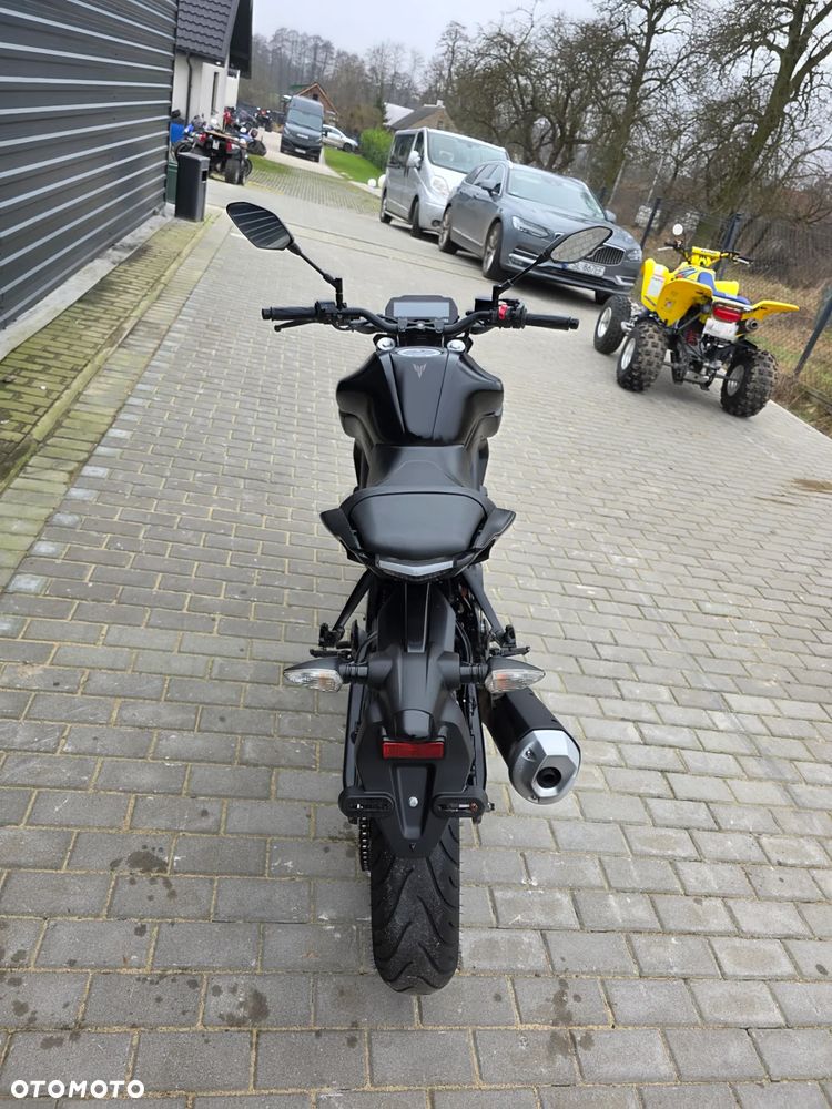 Yamaha MT - 29