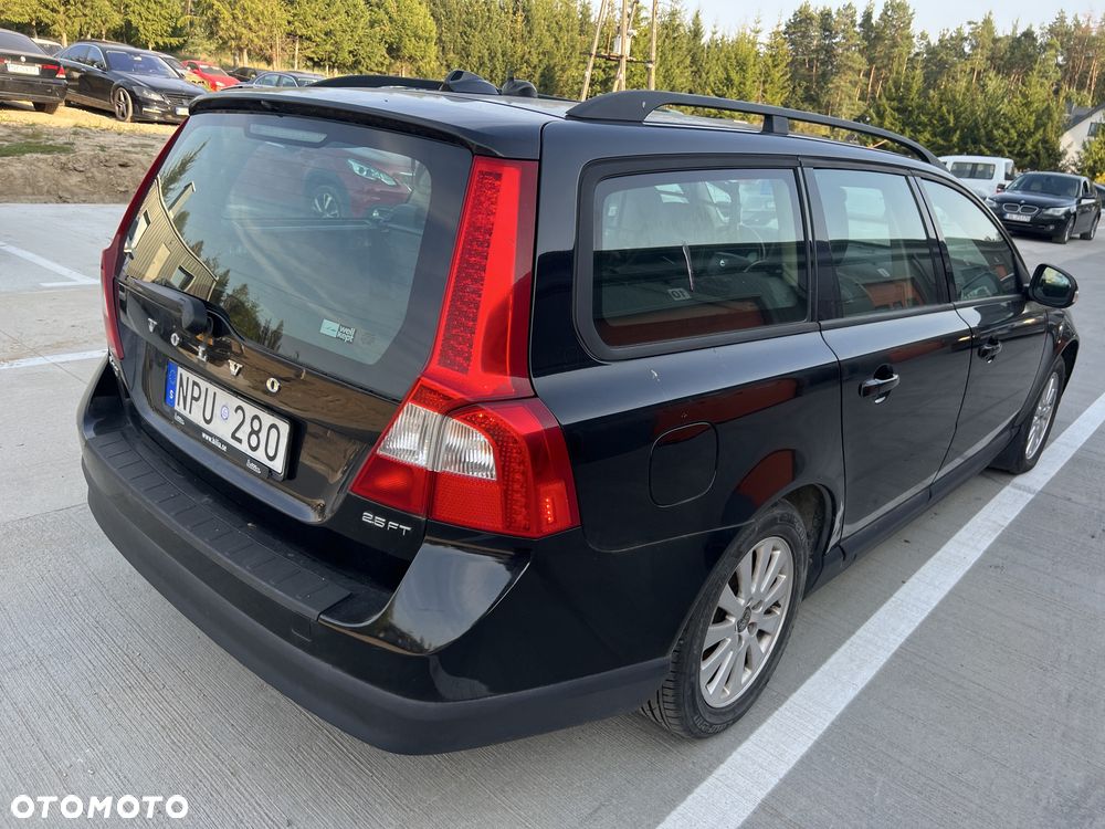 Volvo V70 - 2