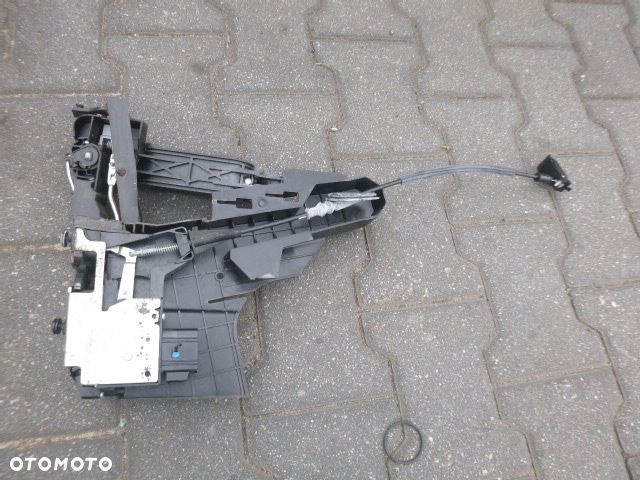 CENTRALNY ZAMEK LEWY PRZÓD LEWY PRZEDNI FORD FIESTA MK6 8 PINÓW - 8