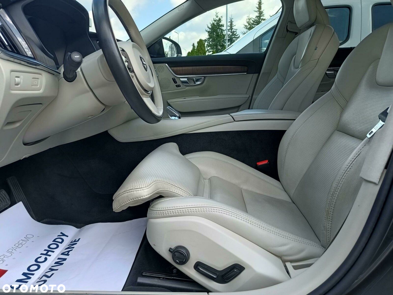 Volvo S90 - 14