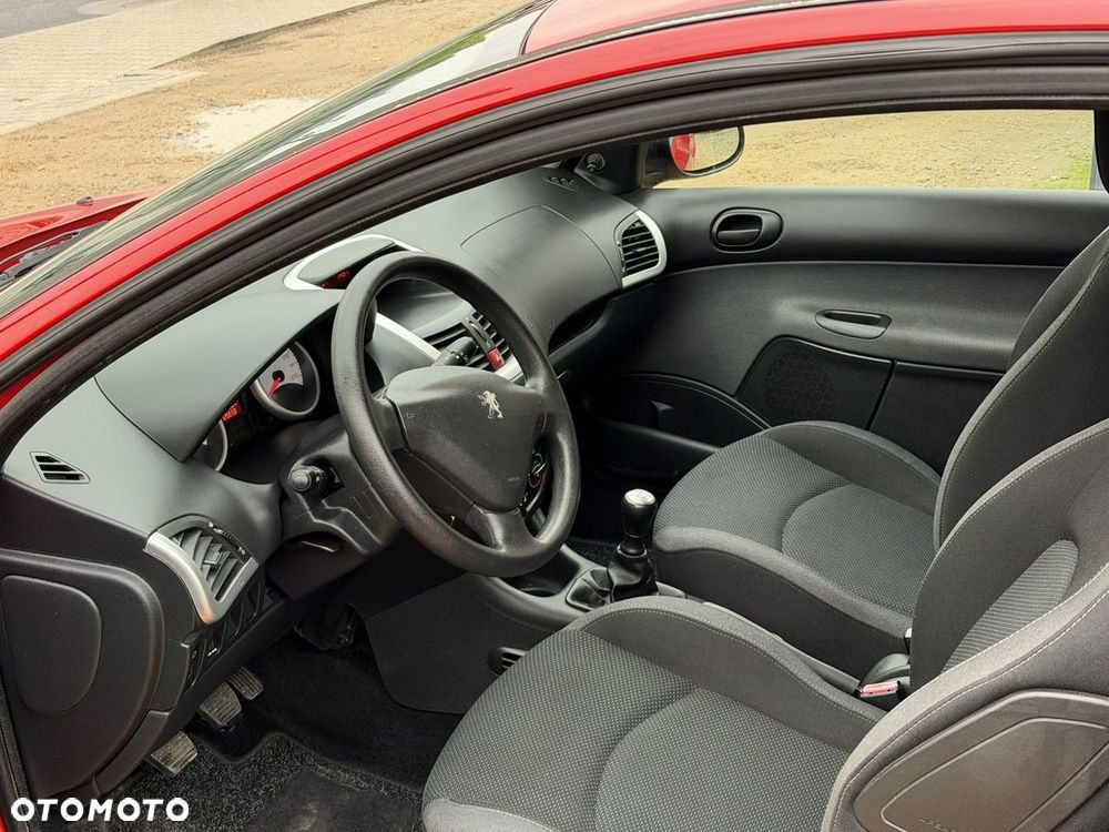 Peugeot 206 plus - 8