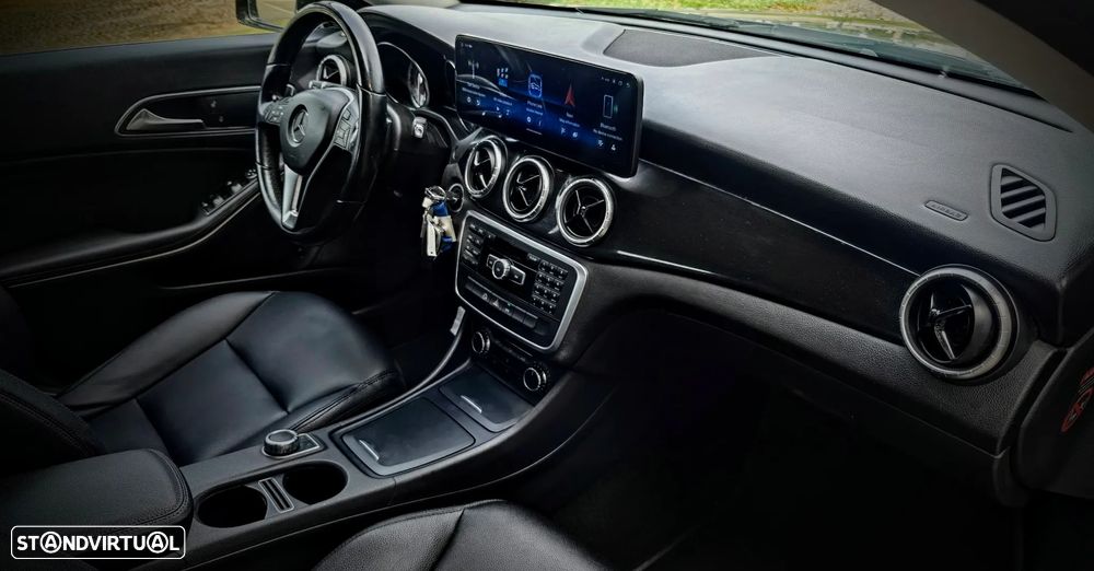 Mercedes-Benz CLA 220 (CDI) d 7G-DCT AMG Line - 11