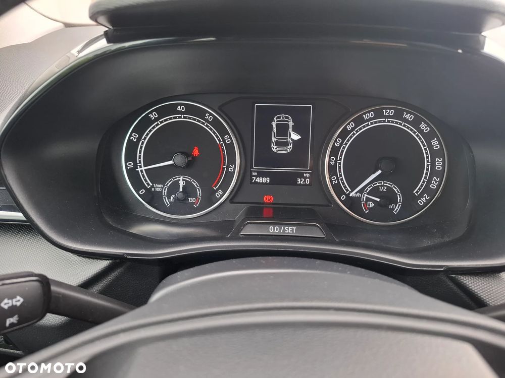 Skoda Fabia 1.0 Active - 21