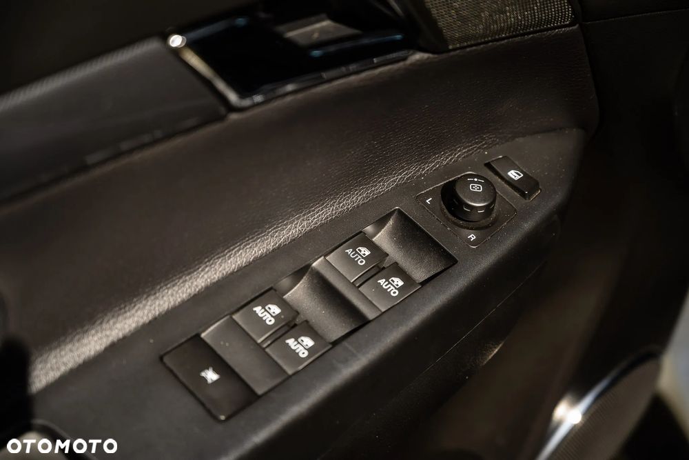 Opel Antara 2.2 CDTI 4x4 ecoFLEX Start/Stop Cosmo - 17