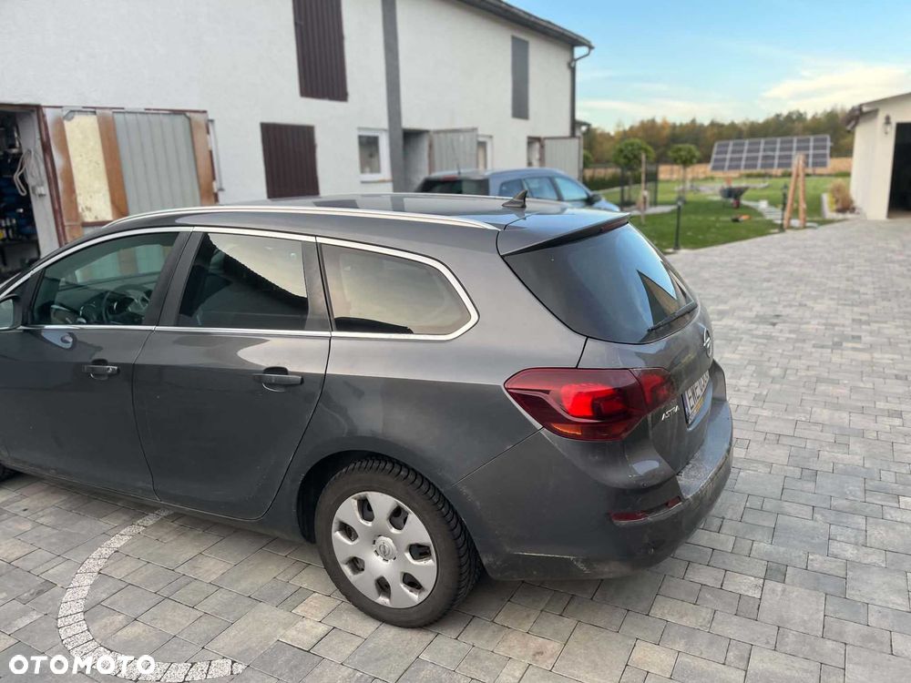 Opel Astra - 4