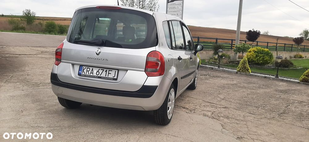 Renault Modus - 9