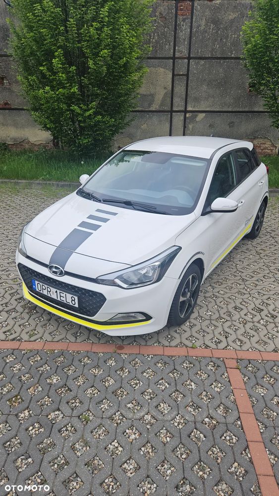 Hyundai i20 blue 1.2 YES Gold - 25