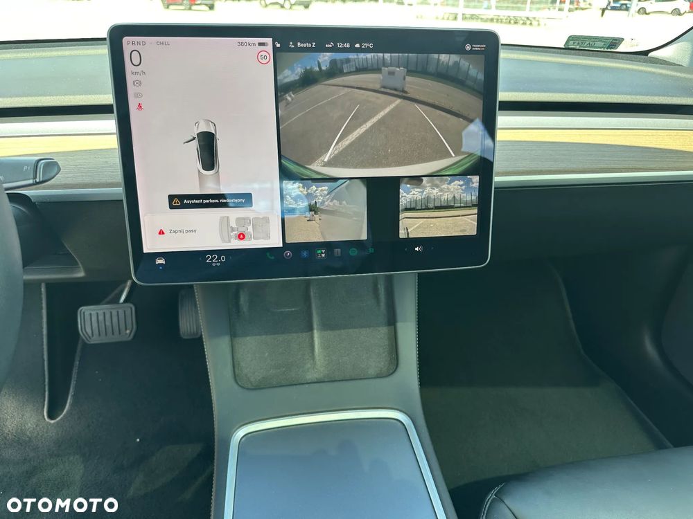 Tesla Model 3 - 13