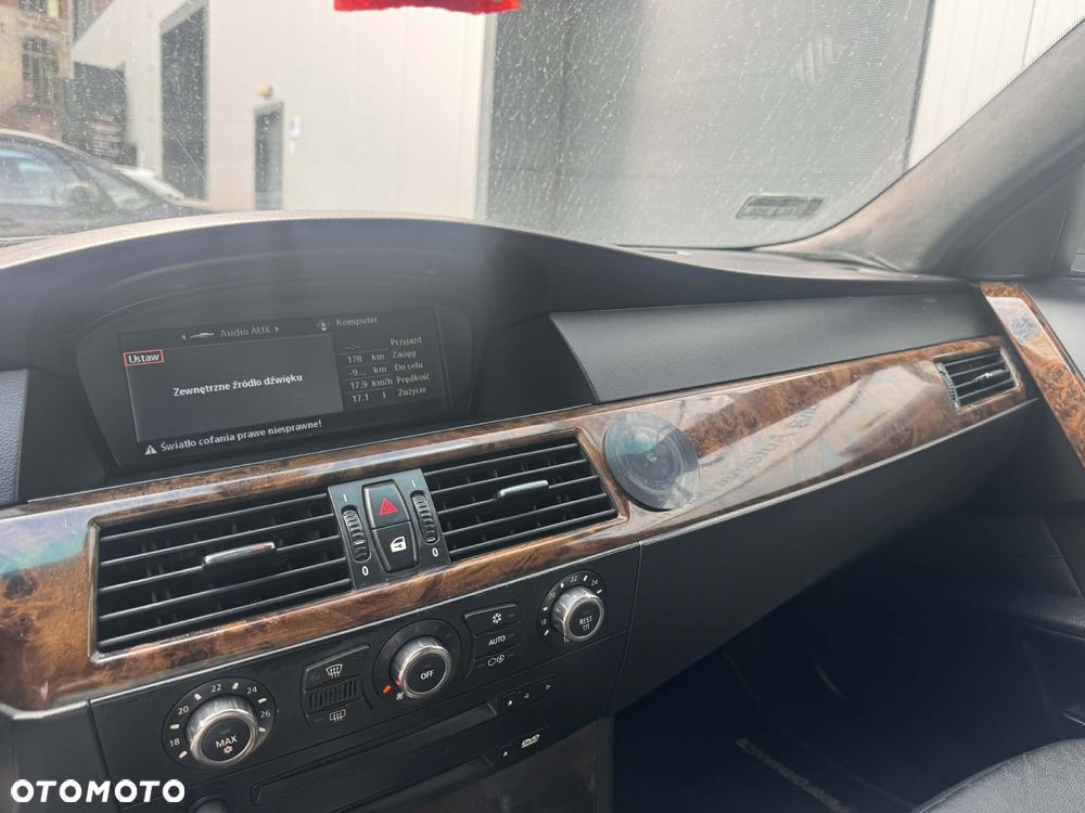 BMW Seria 5 - 10
