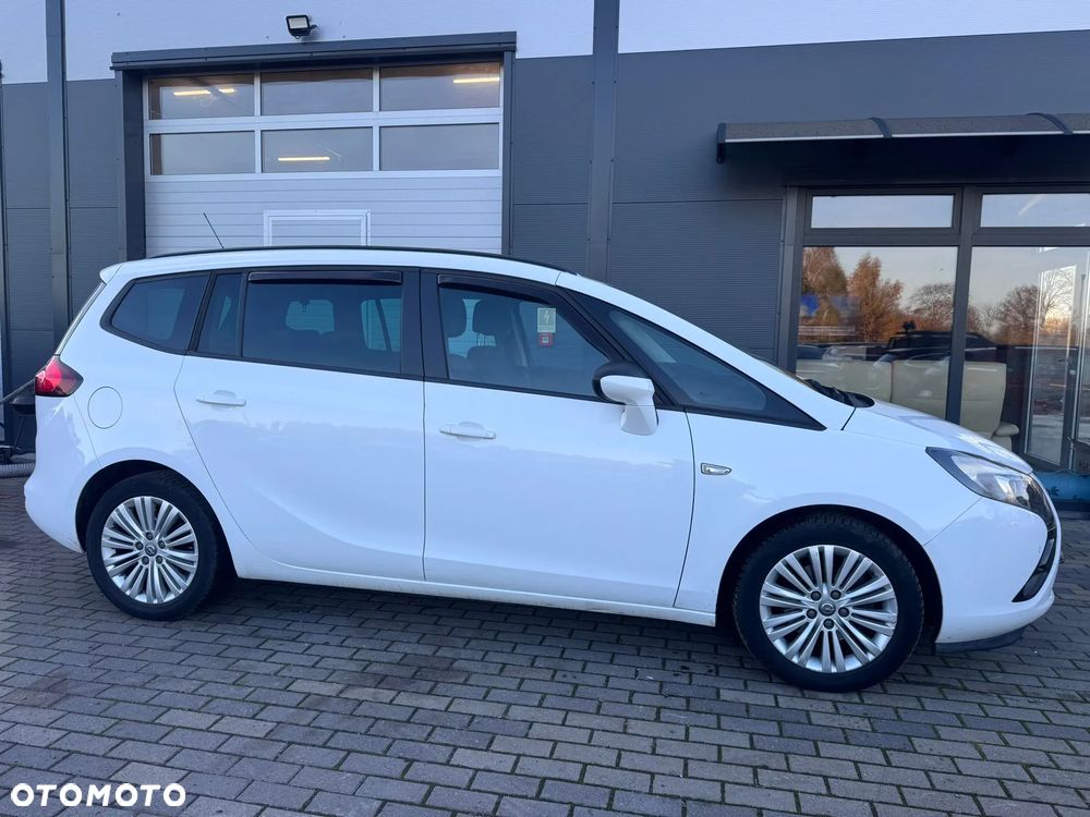 Opel Zafira 1.4 Turbo (ecoFLEX) Start/Stop Innovation - 24