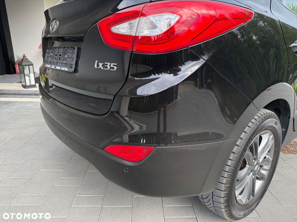 Hyundai ix35 1.6 2WD Fifa World Cup Edition - 9