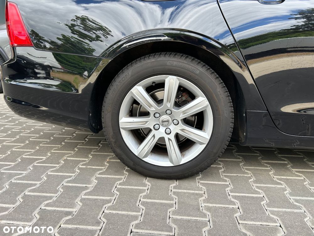 Volvo S90 D4 Momentum - 17