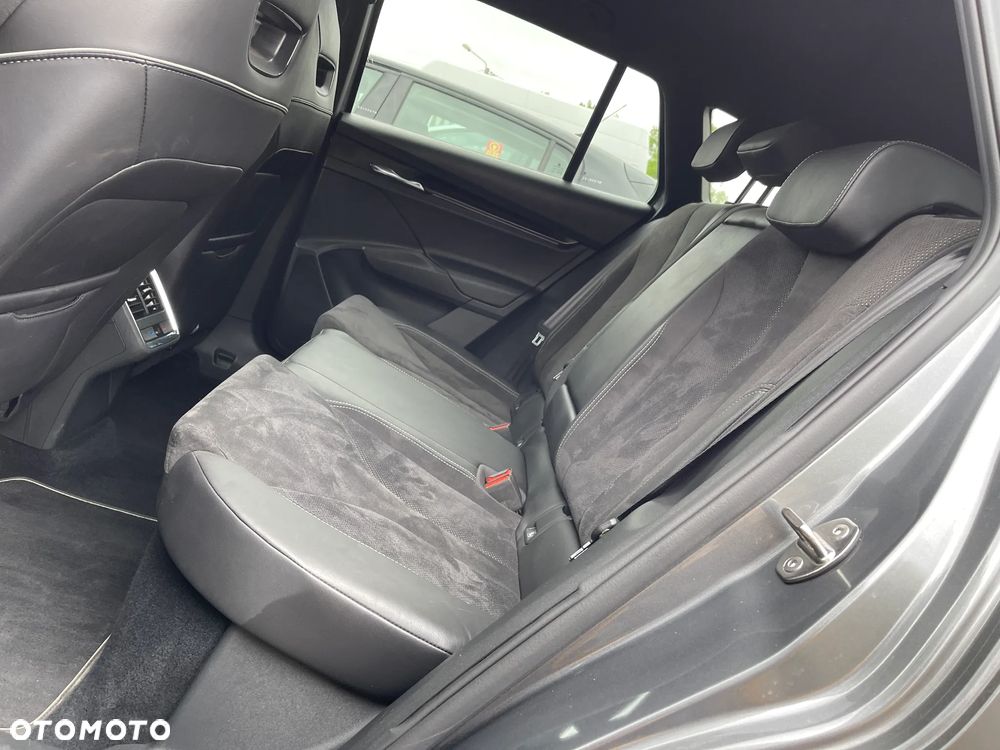 Skoda Enyaq 80 82kWh Sportline Maxx - 17