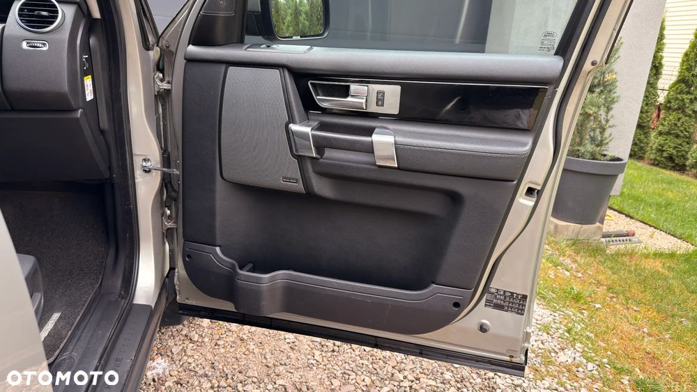 Land Rover Discovery 3.0 TD V6 HSE - 30