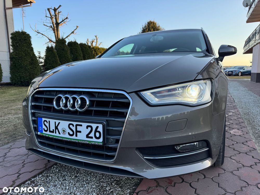 Audi A3 Sportback 1.6 TDI S tronic design - 5