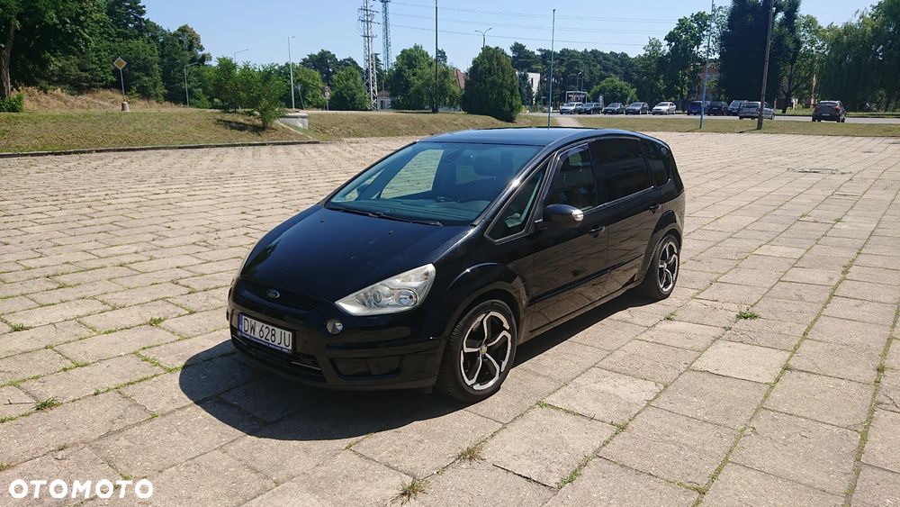 Ford S-Max 2.5 Titanium - 1