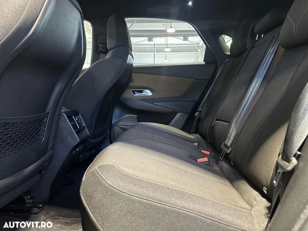 DS Automobiles DS 7 Crossback - 12