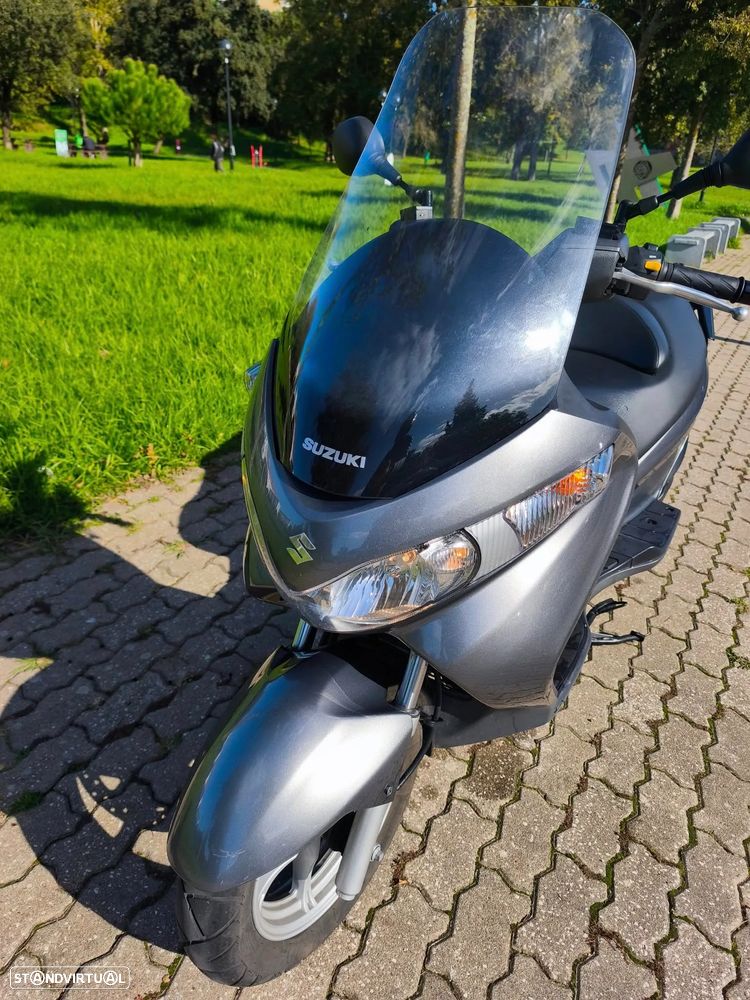 Suzuki Burgman 125 - 4