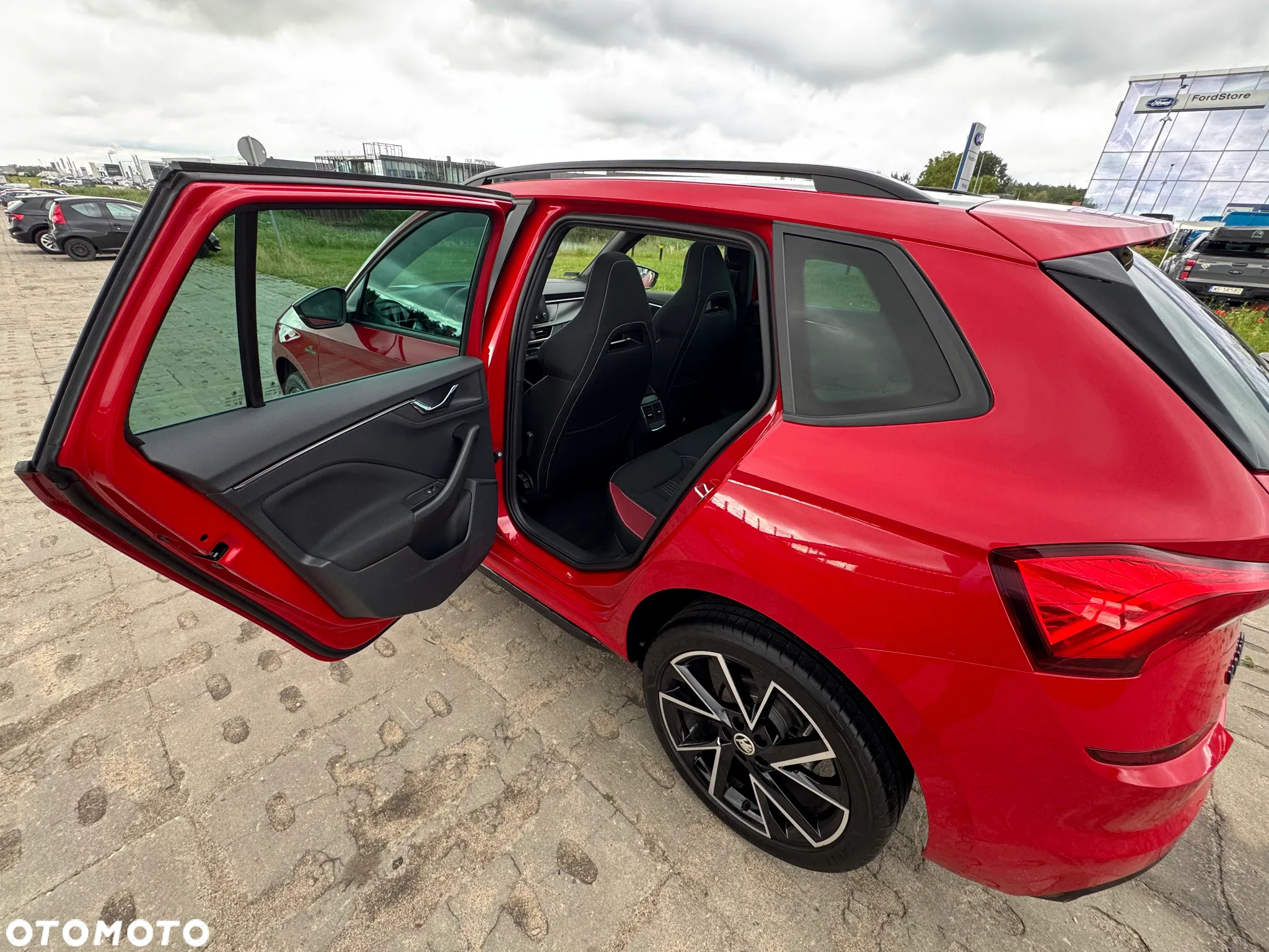 Skoda Kamiq 1.0 TSI Monte Carlo DSG - 5