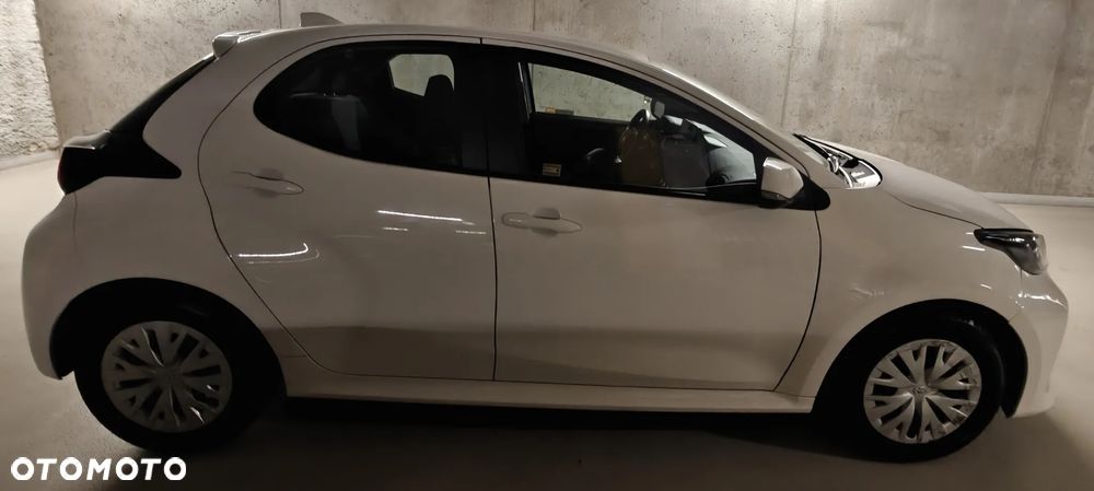 Toyota Yaris 1.0 Comfort - 4