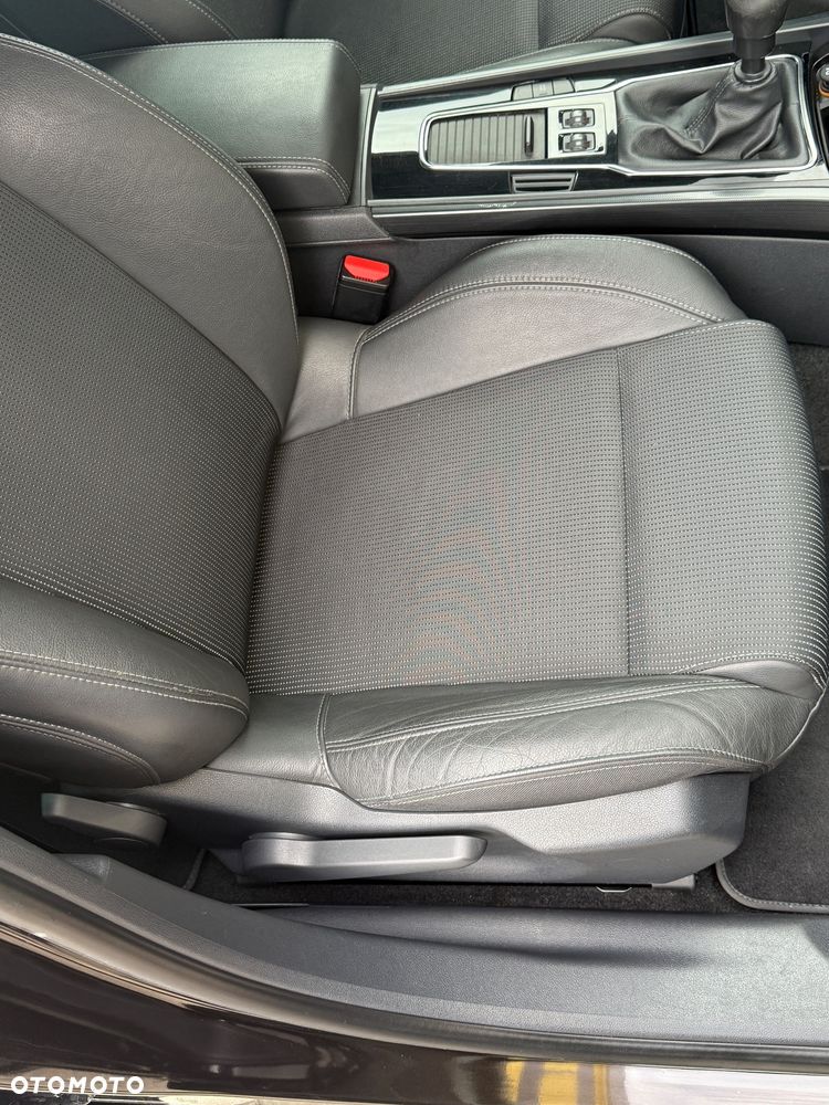Peugeot 508 HDi FAP 165 Allure - 21