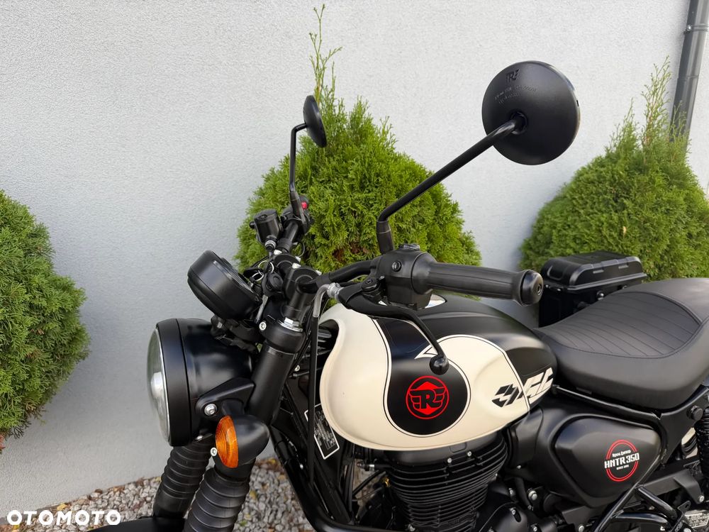 Royal Enfield HNTR - 25